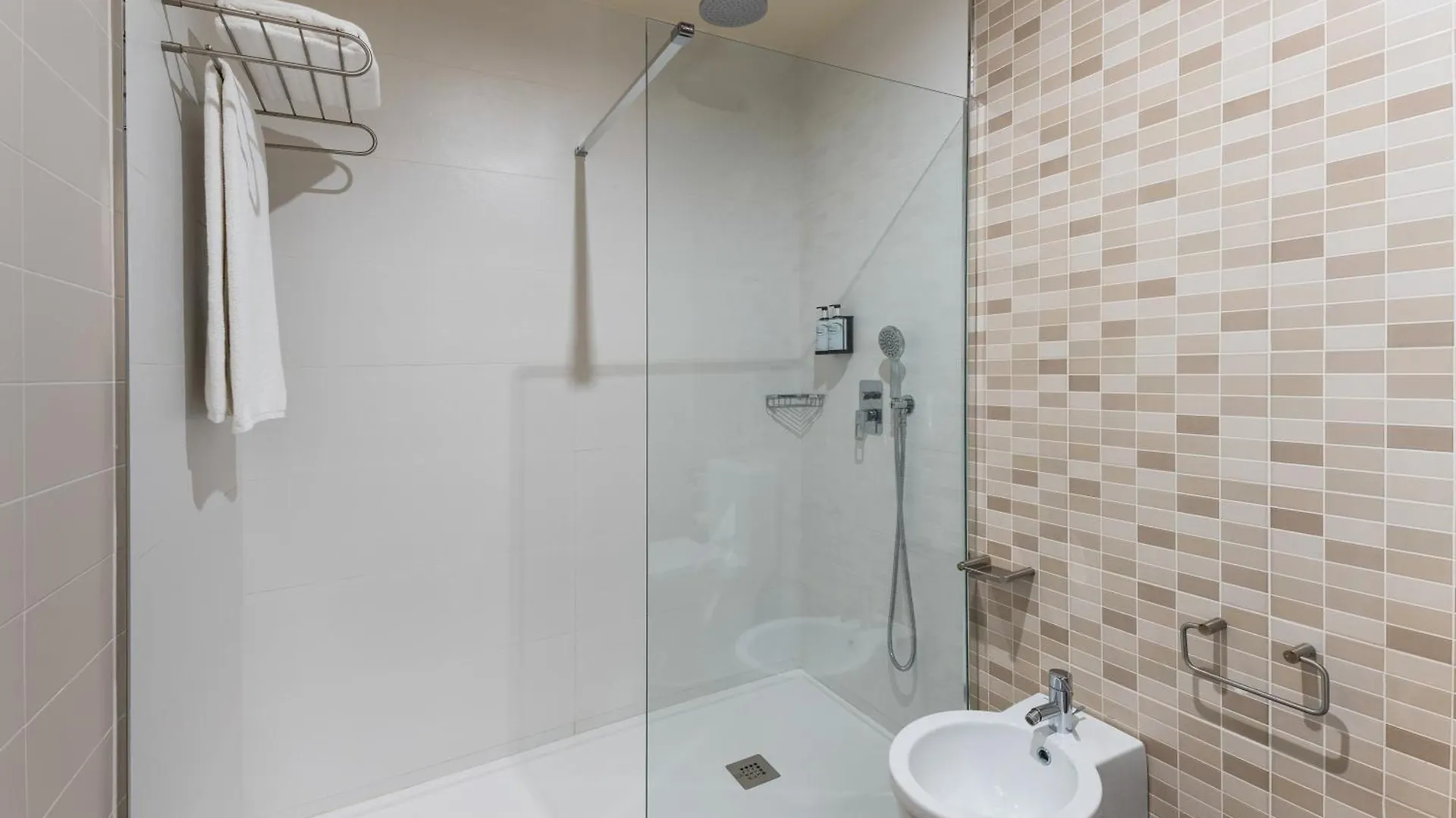 Elba Costa Ballena Beach & Thalasso Resort Rota 4*,