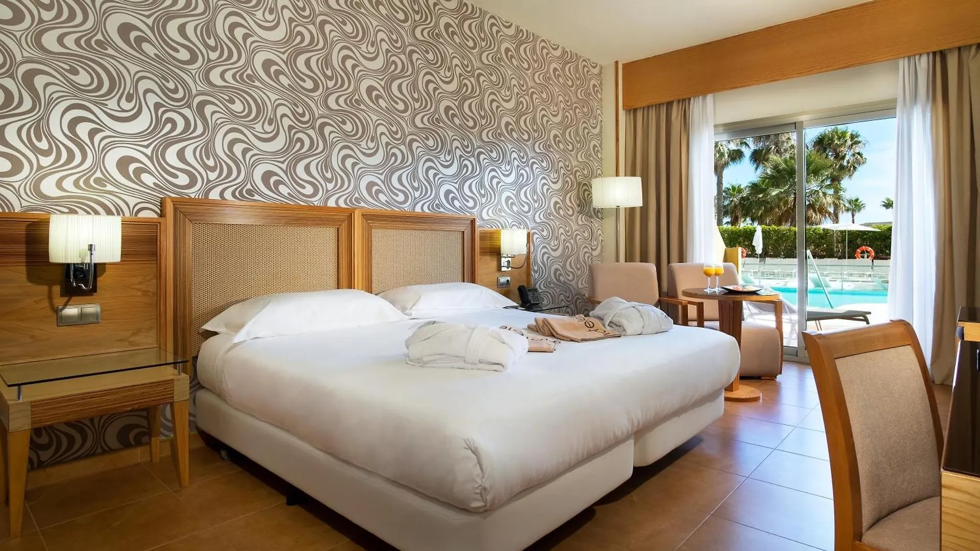 Elba Costa Ballena Beach & Thalasso Resort Rota 4*,  Spanien