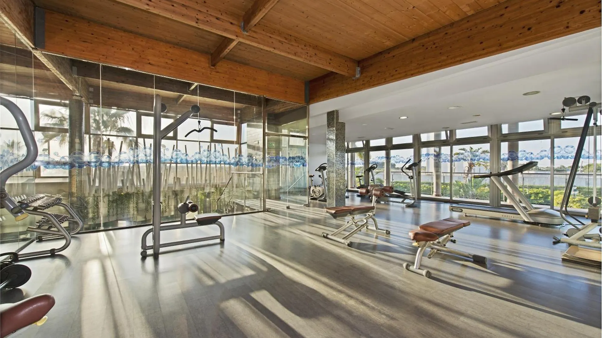 Elba Costa Ballena Beach & Thalasso Resort Rota 4*,